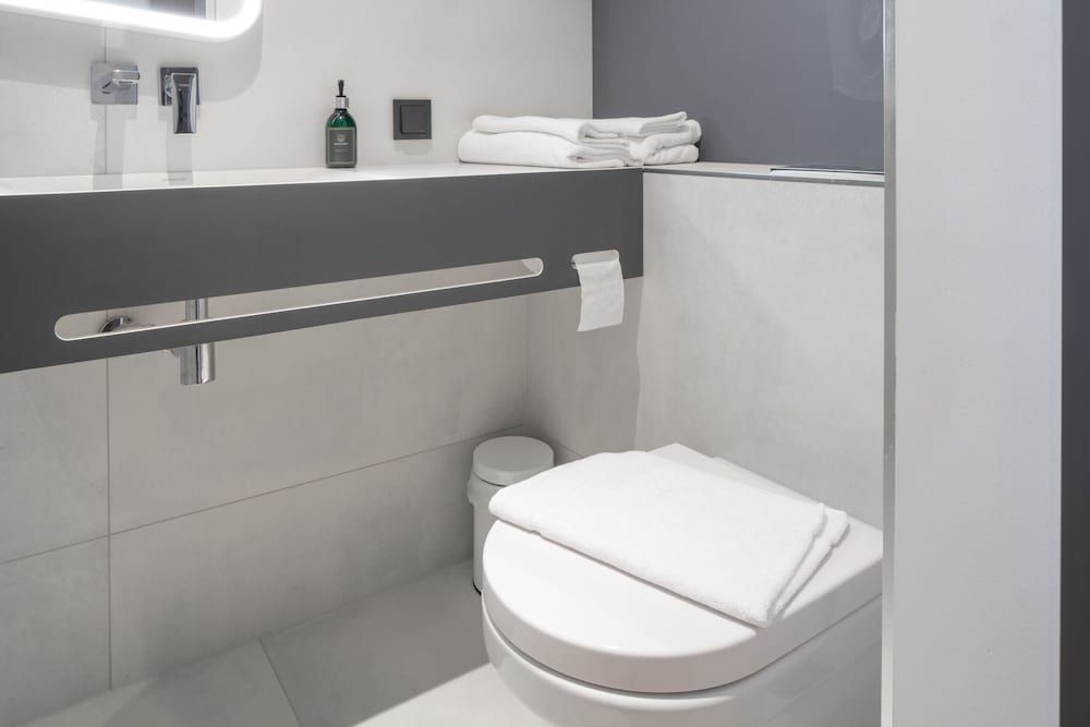 Dunten Hotel Superior Double Room 3