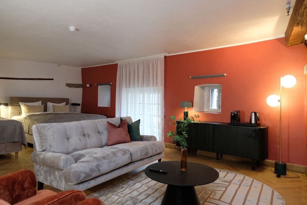 The Three Sisters Hotel Family Room 6