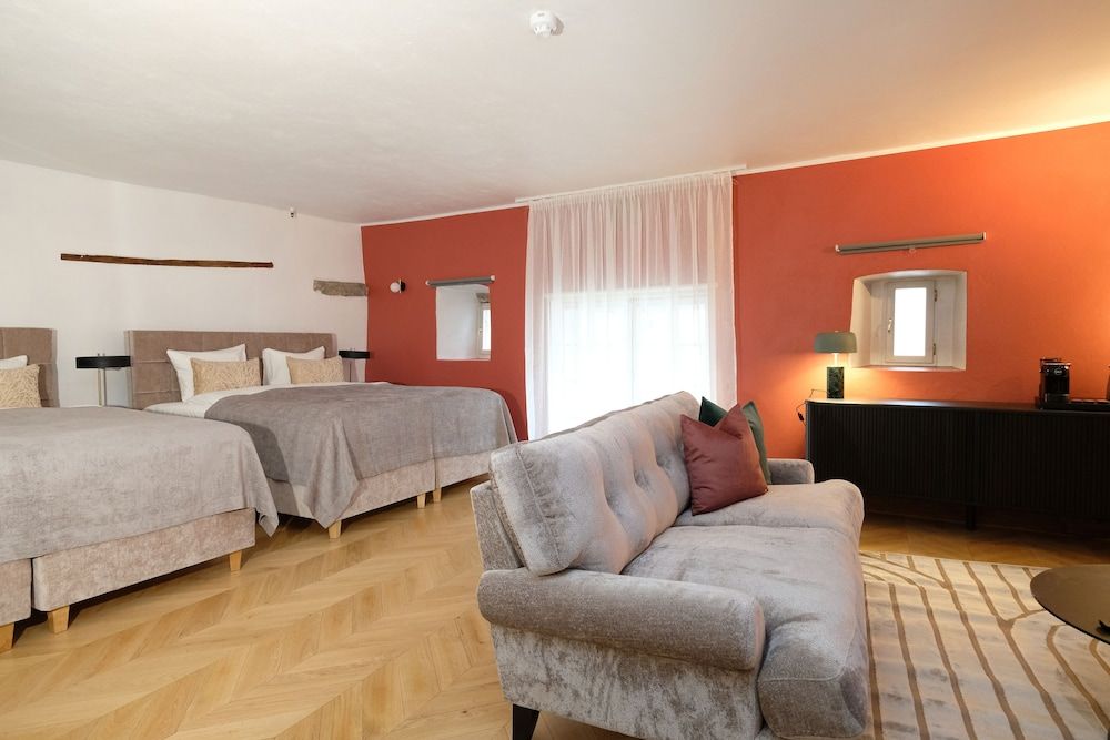 The Three Sisters Hotel Family Room