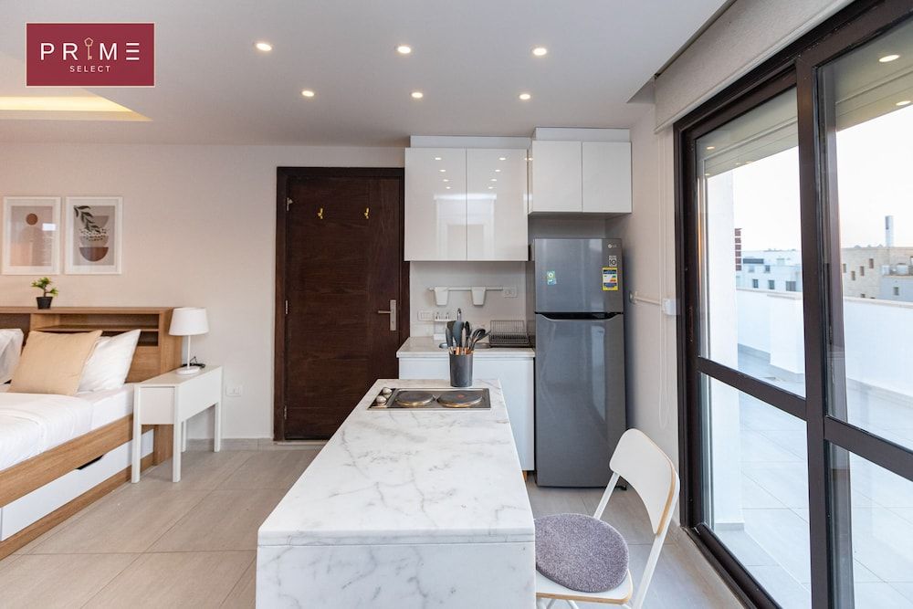 Prime Select West Sodic Deluxe Studio 13