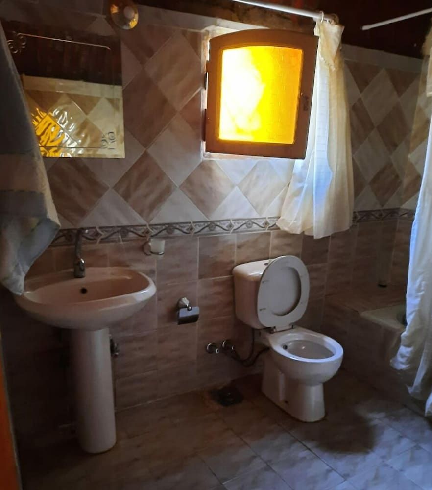 oasis panorama hotel Economy Room 4