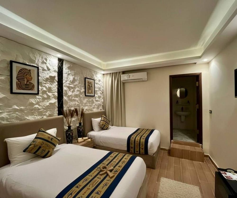 King of Pharaohs Pyramids View Economy Double or Twin Room 26