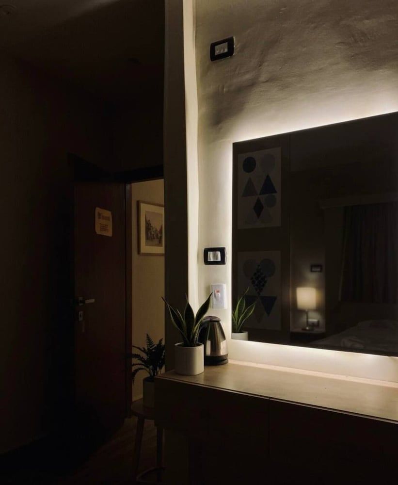 King of Pharaohs Pyramids View Premium Quadruple Room 27