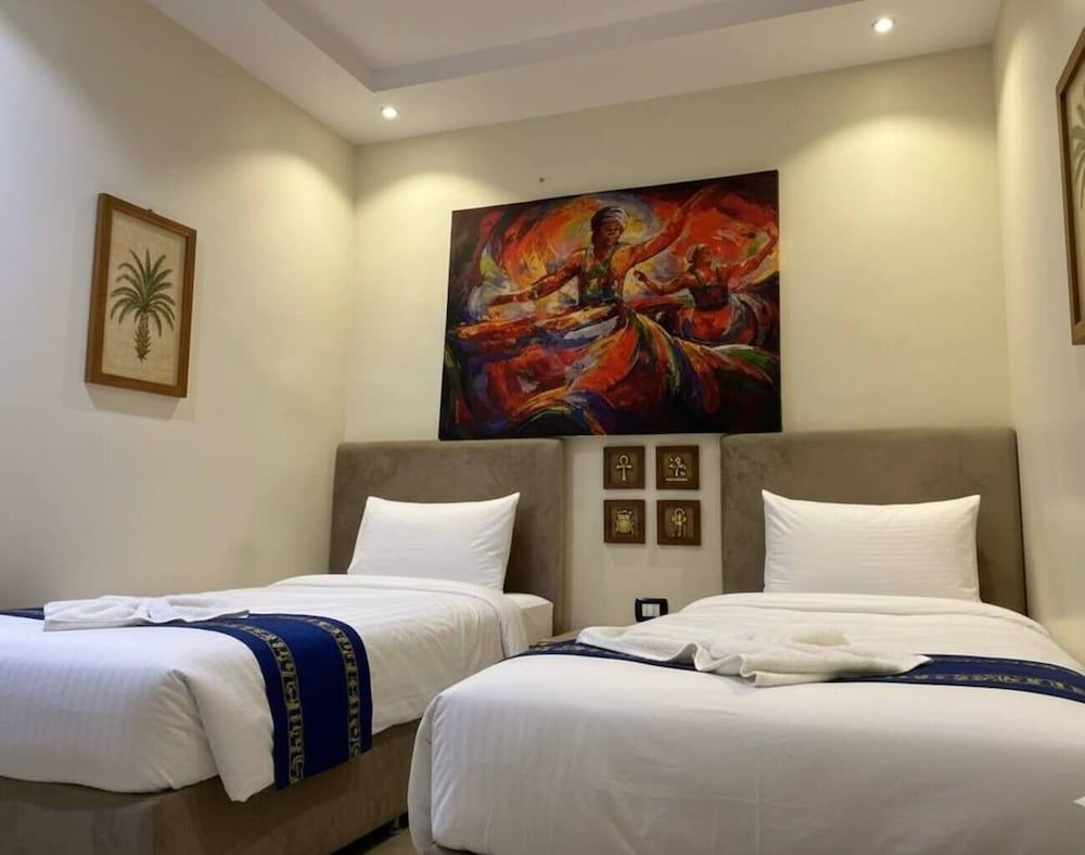 King of Pharaohs Pyramids View Economy Double or Twin Room 18