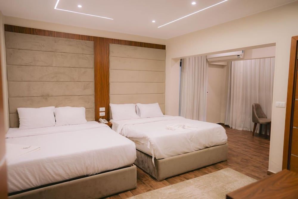 Pharaonic Pyramids Hotel