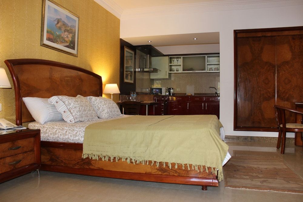 Luxury Studio Suite