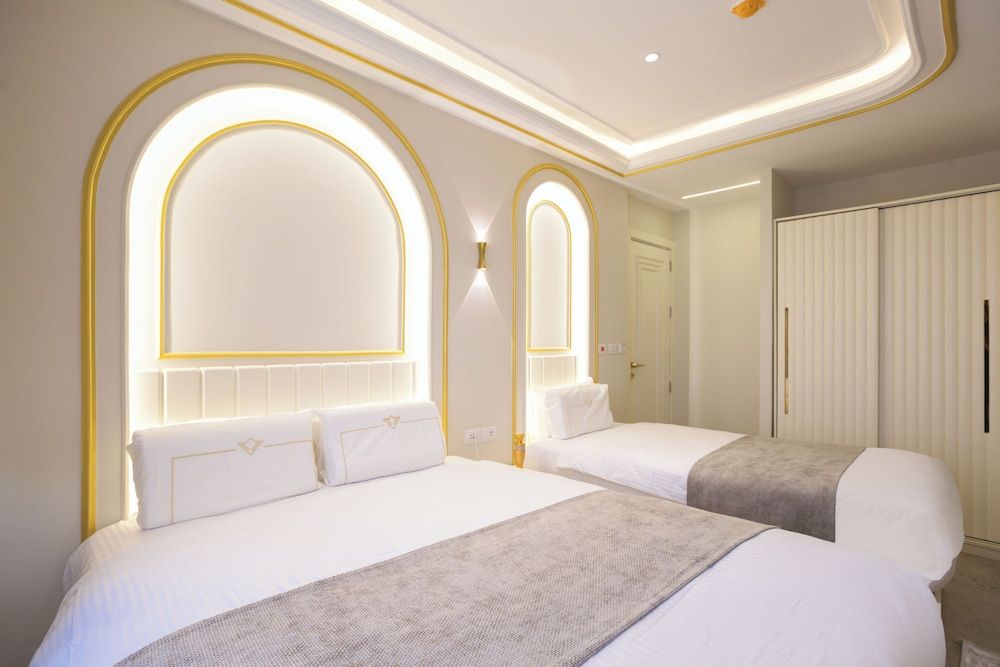 Pyramids Plateau Hotel Family Room, Mountain View