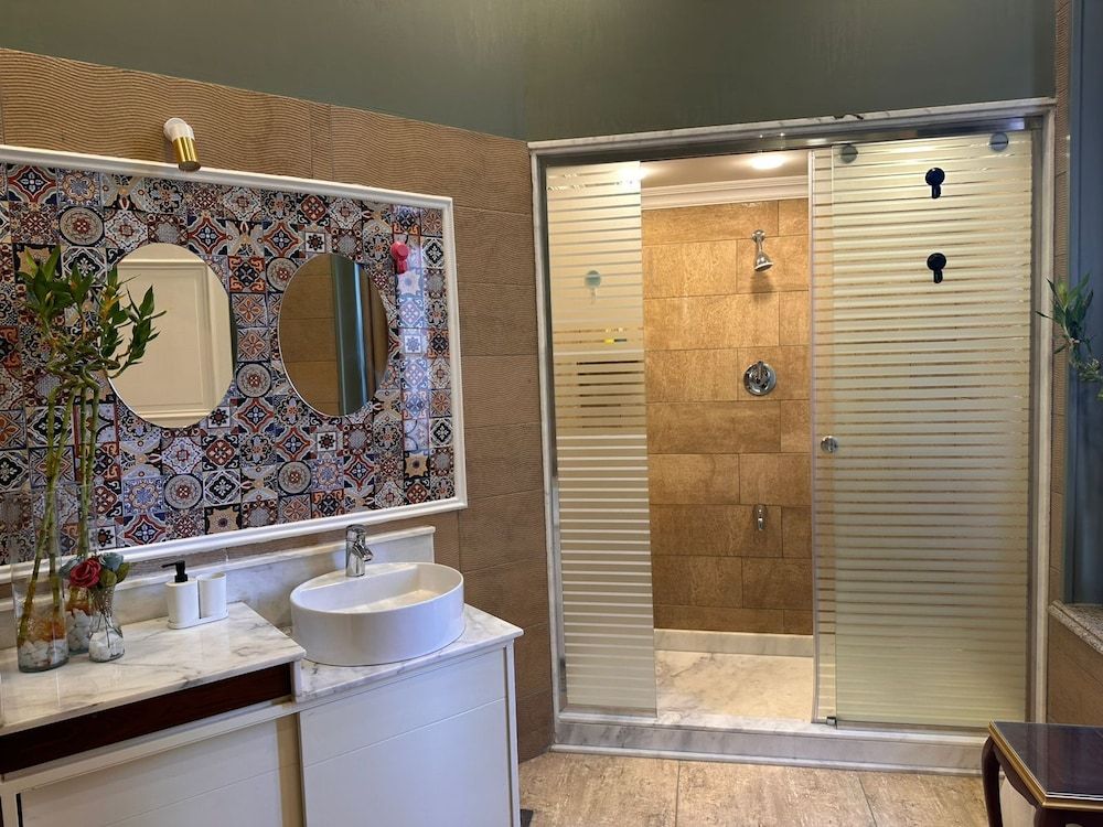 GA PLUS Deluxe Double Room 13