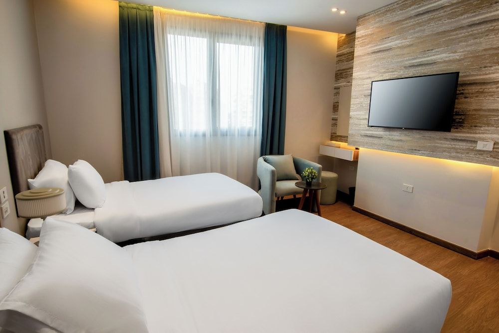 Casa De Pyramids Superior Room, City View