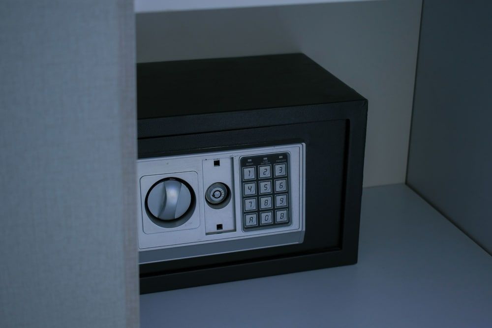 Crown Hotel Deluxe Double Room, City View 6