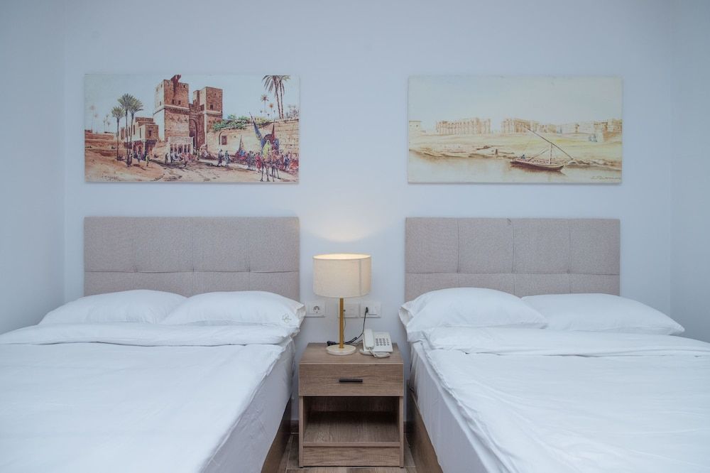 Standard Twin Room, City View
