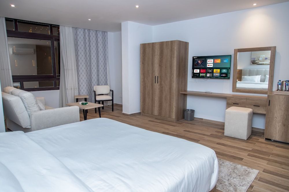 Deluxe Double Room, City View