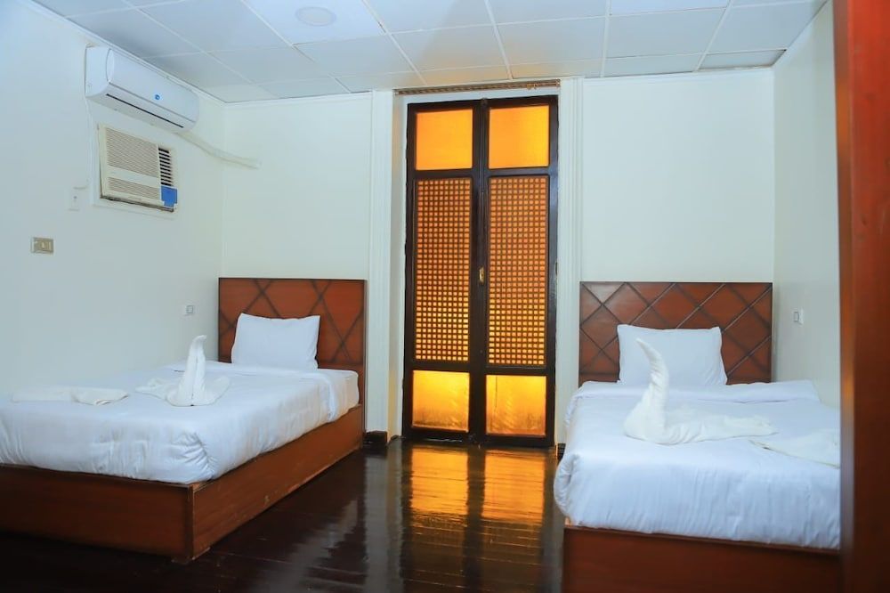 Classic Double or Twin Room, City View
