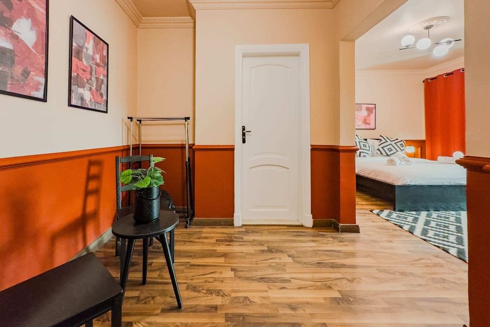 Xuru Stays I Heliopolis Rock Basic Apartment (Distinct & Decent) 11