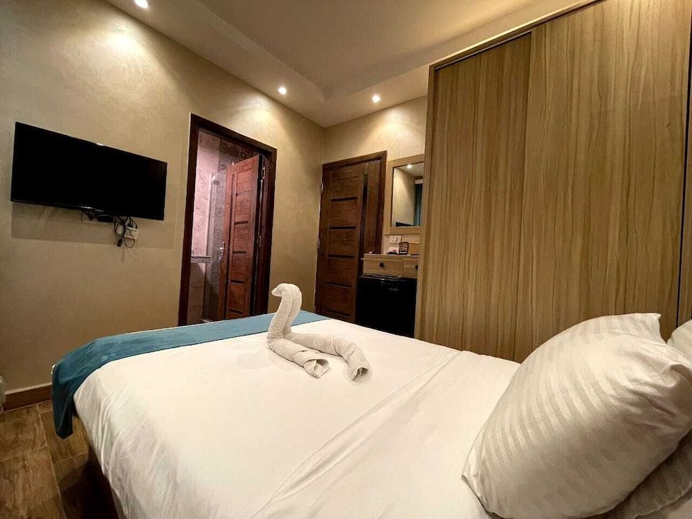 Gabry Grand Egyptian Museum & Pyramids Hotel Deluxe single Room With Grand Egyptian Museum View 2