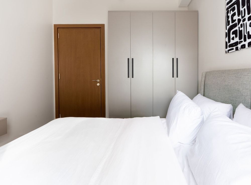 Easy Rental Deluxe Studio, 2 Bedrooms, City View 3