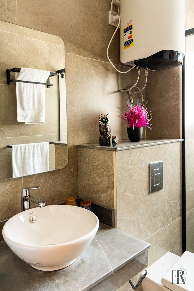 Easy Rental Deluxe Apartment 4