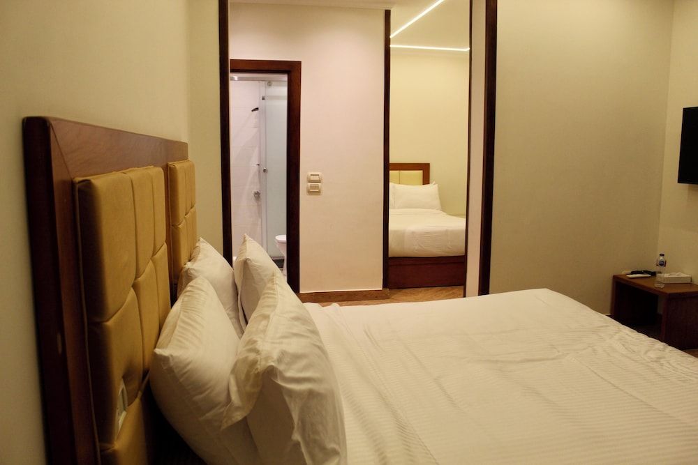 Three Pyramids Boutique Hotel Classic Suite with pyramids view 2