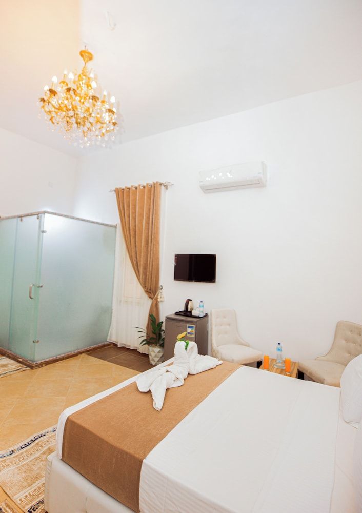 Downtown Antique Hotel Standard Double or Twin Room