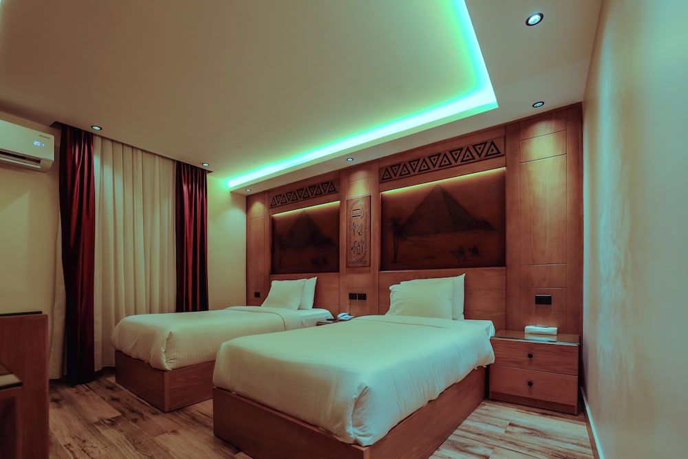 Neom Pyramids Valley Boutique hotel Deluxe Double or Twin Room 7