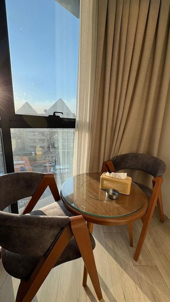 Neom Pyramids Valley Boutique hotel Superior Triple Room 17