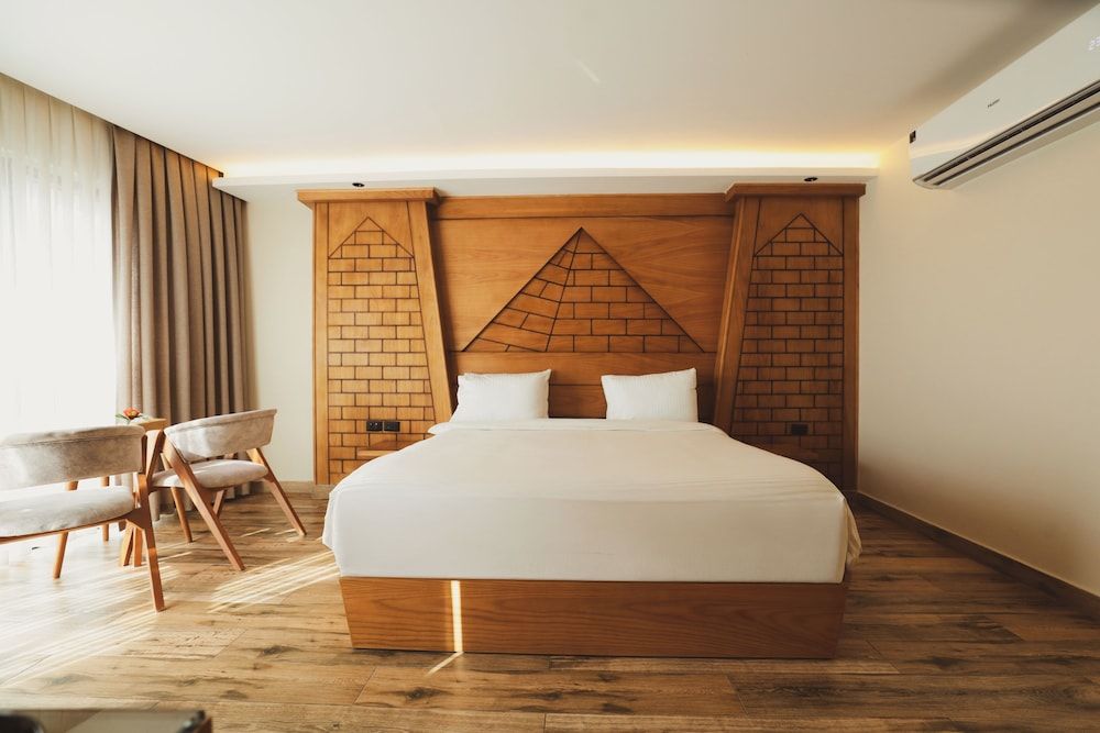 Neom Pyramids Valley Boutique hotel Superior Double or Twin Room 12