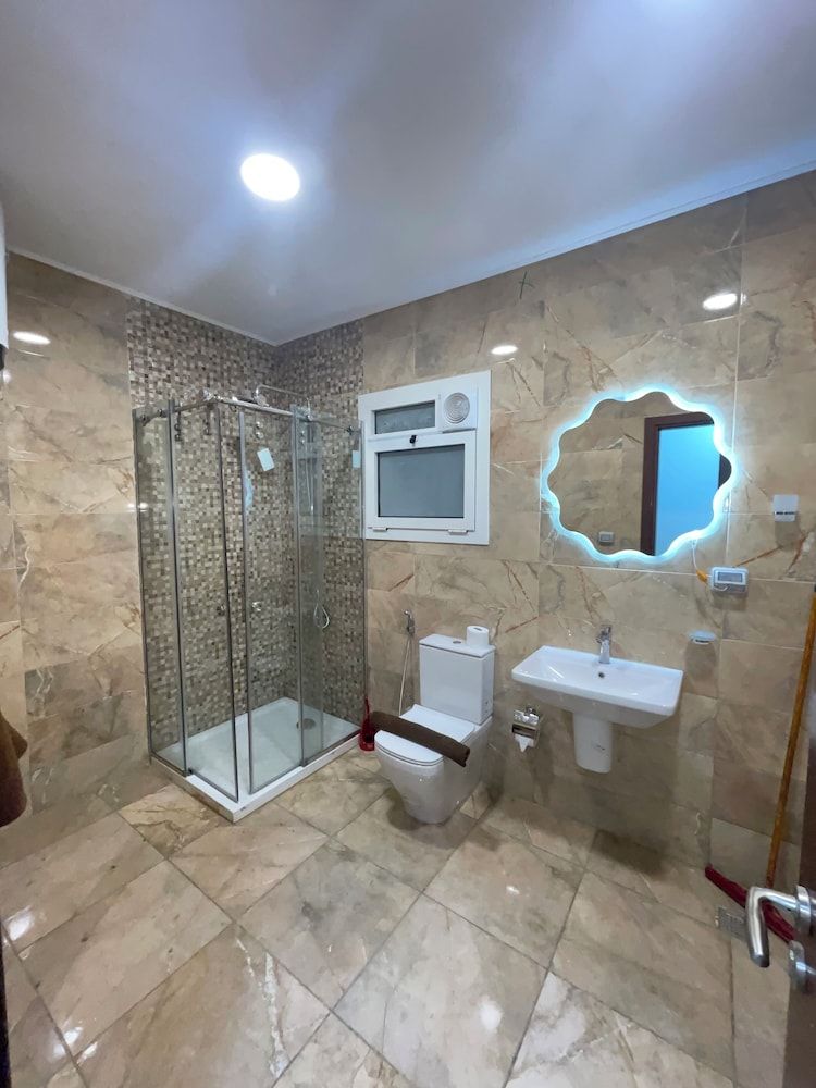 Deluxe Apartment in the north coast Deluxe Apartment, 2 Bedrooms, City View 15