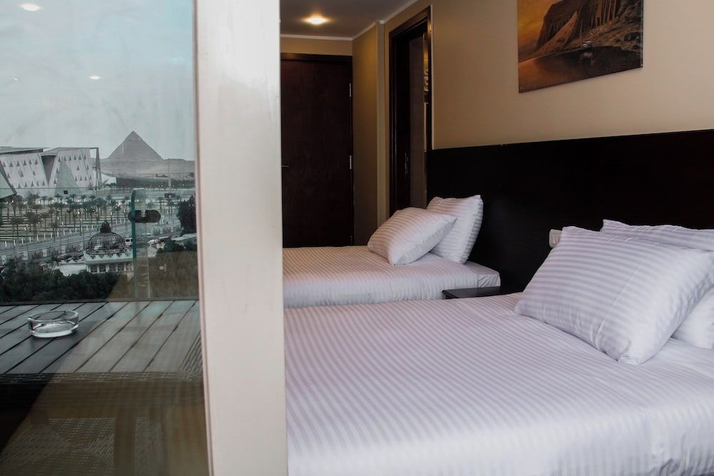 Asia Pyramids View Deluxe Double or Twin Room, Balcony, Mountain View 17