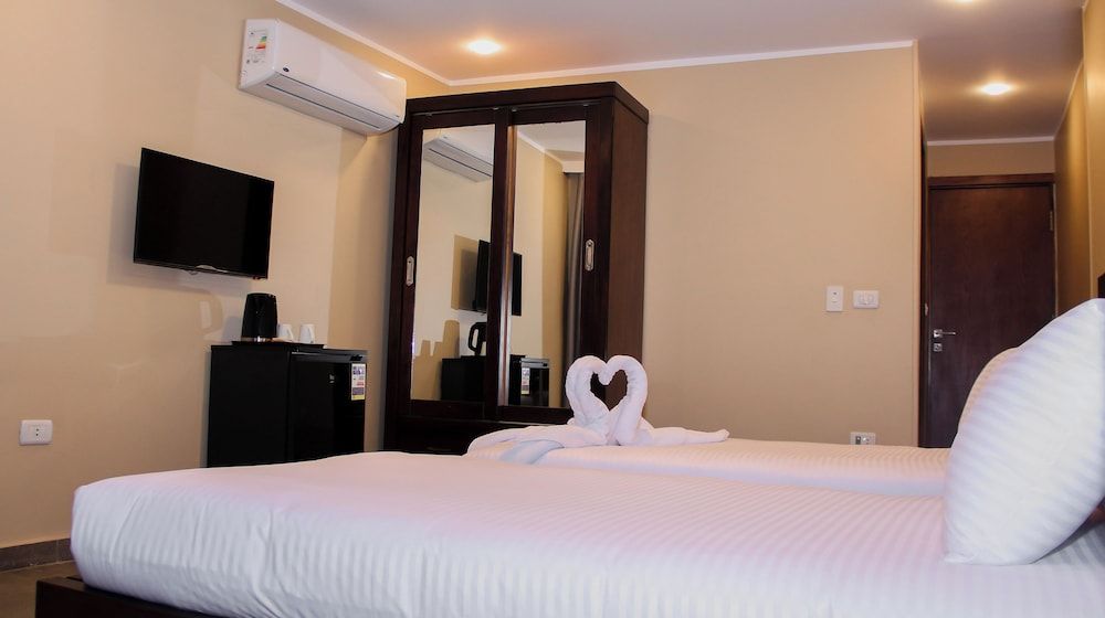 Asia Pyramids View Deluxe Double or Twin Room, Balcony, Mountain View 11