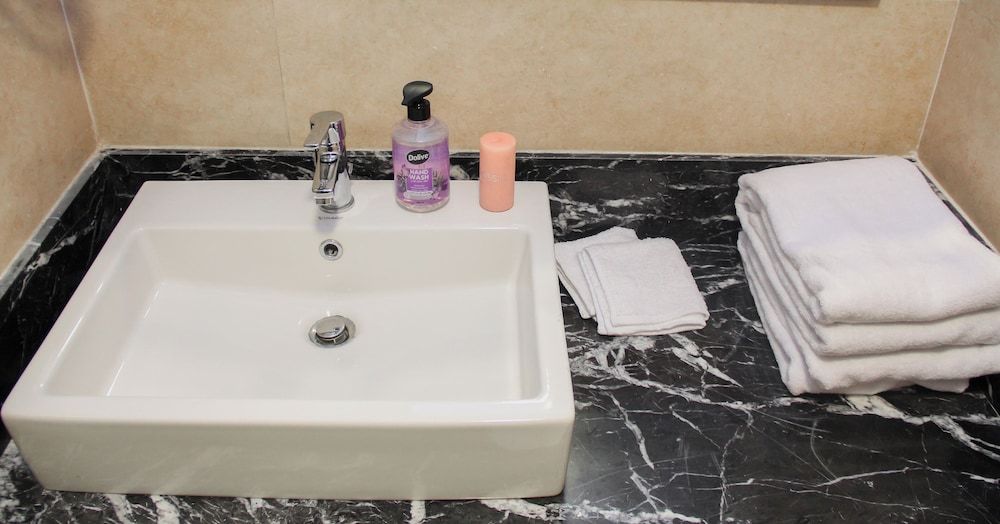 Asia Pyramids View Deluxe Double Room, Balcony, Mountain View 9