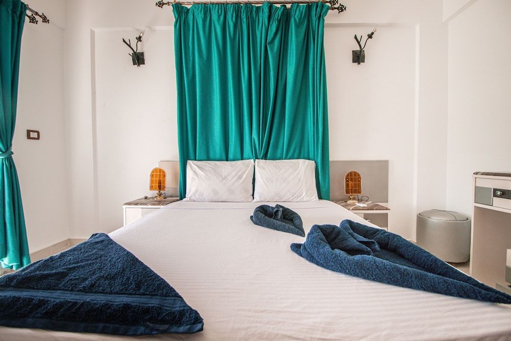 Apartment, 1 Bedroom, Smoking, Balcony