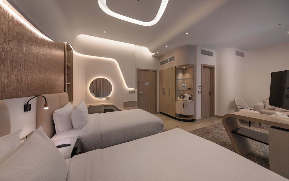 Premium Room, 2 Twin Beds, Pool View (Sofa Bed)