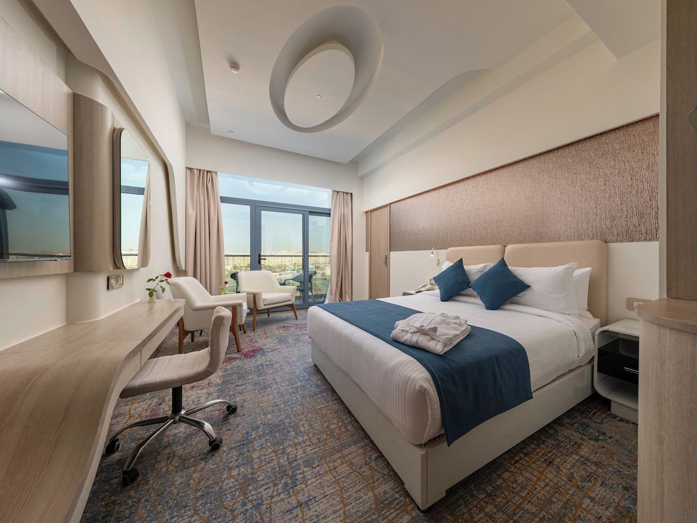 Suite, 1 Bedroom, Balcony