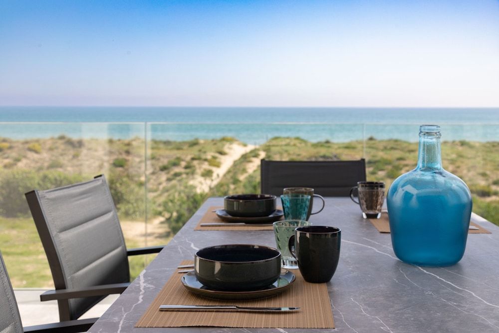 Oliva Suites
