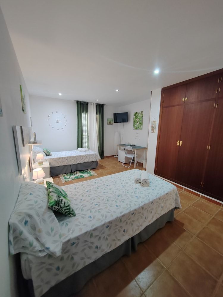 Traditional Twin Room