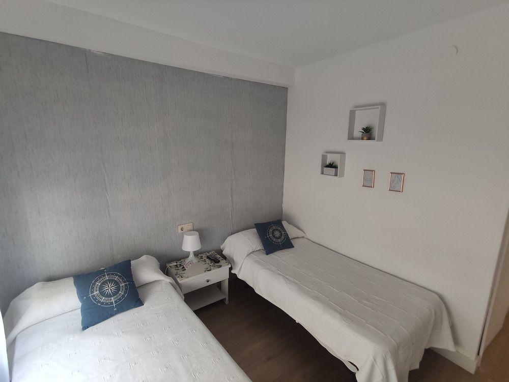 Hostal Sol Twin Room