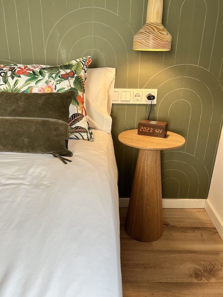 La Costera Hostal del Vino Merlot 2