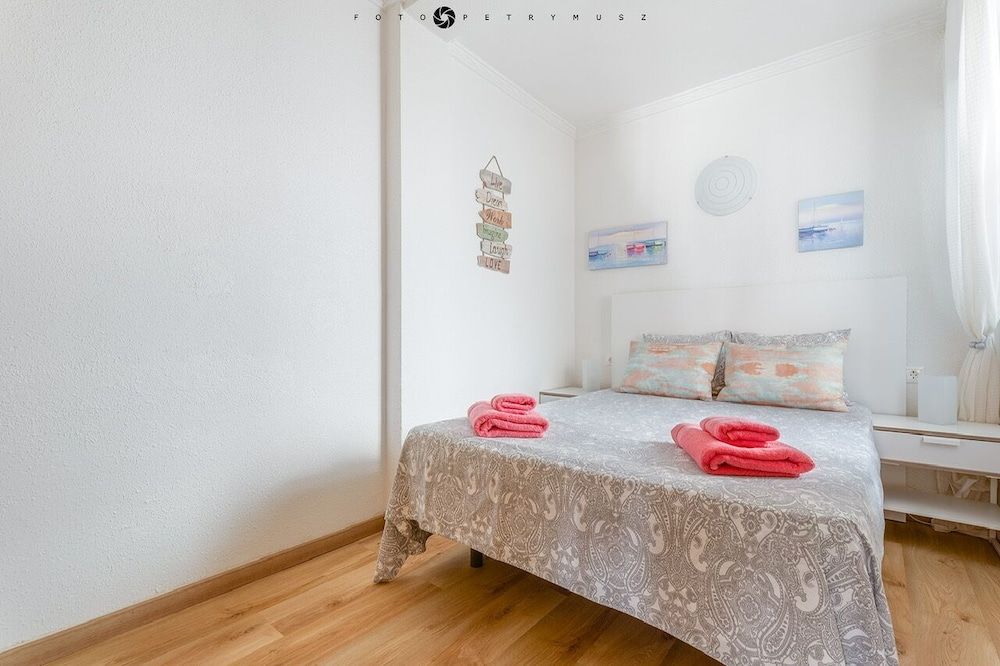 Standard Apartment, Pool Access, Beachside