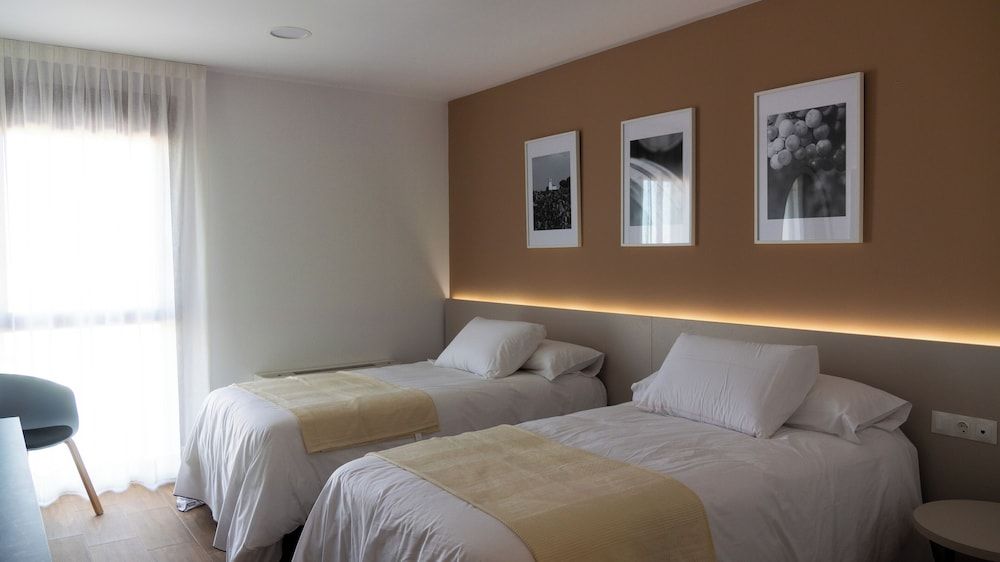 Deluxe Room, 1 King Bed