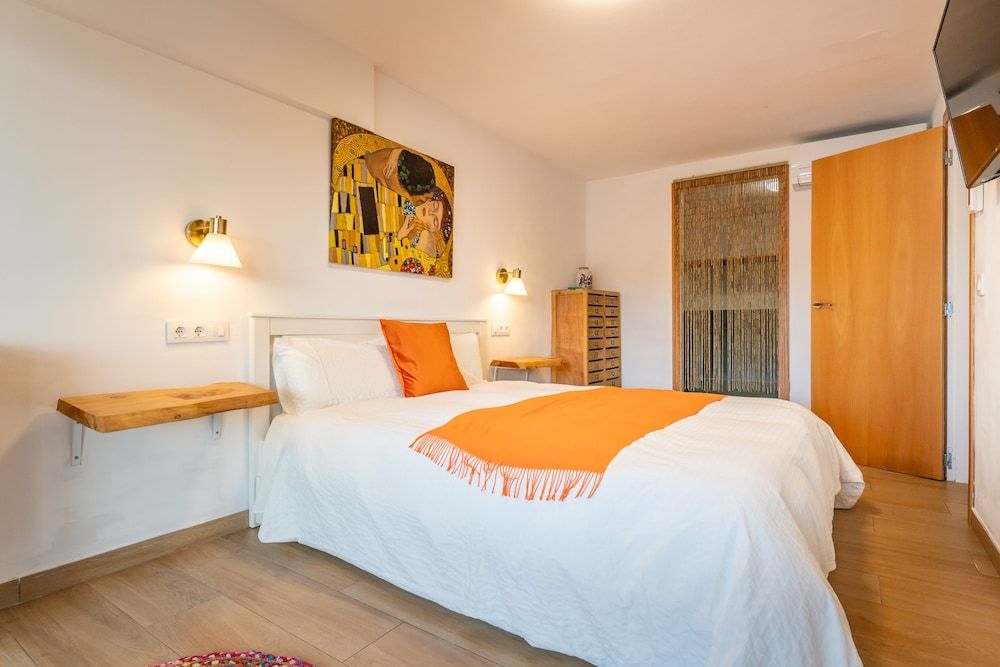 Designer Luxury Two Bedroom Apartment Luxury Apartment 3