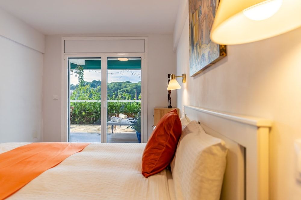 Designer Luxury Two Bedroom Apartment Luxury Apartment 6