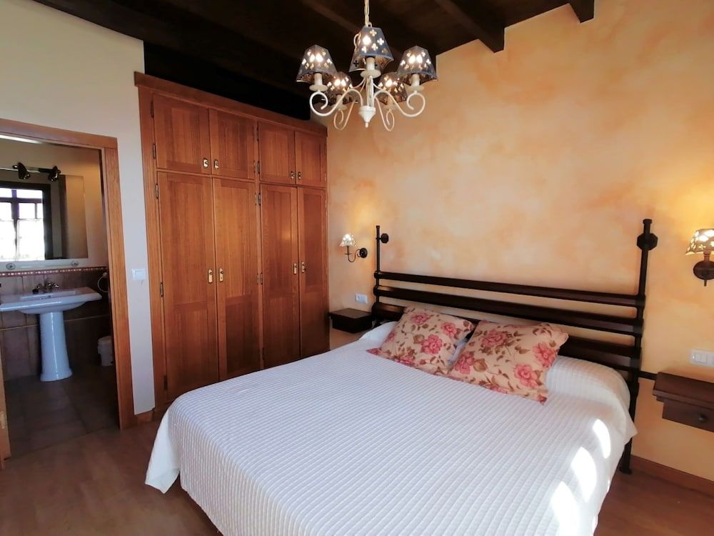House Pea Villar