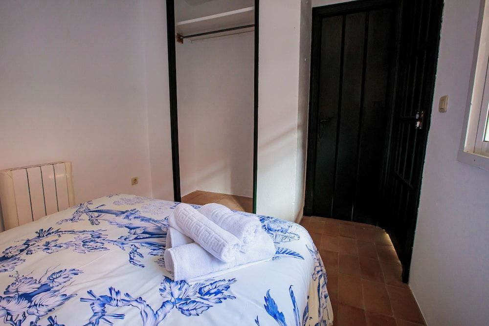 HN Romero 18 Basic House 8