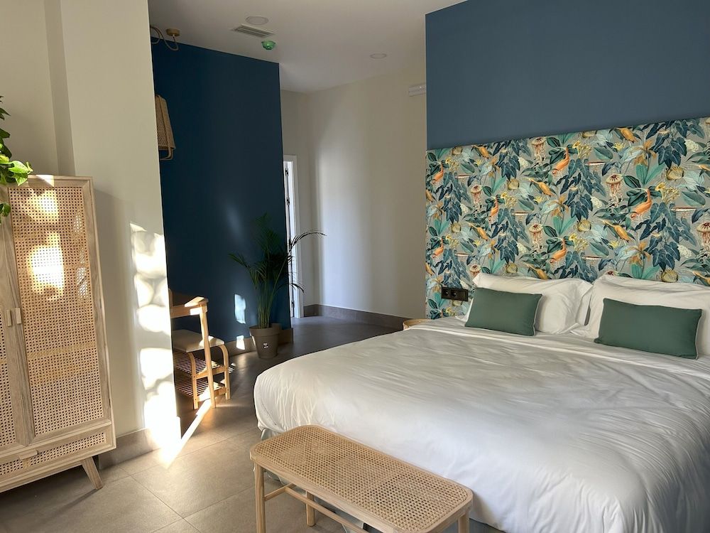 Presidential Double Room, City View