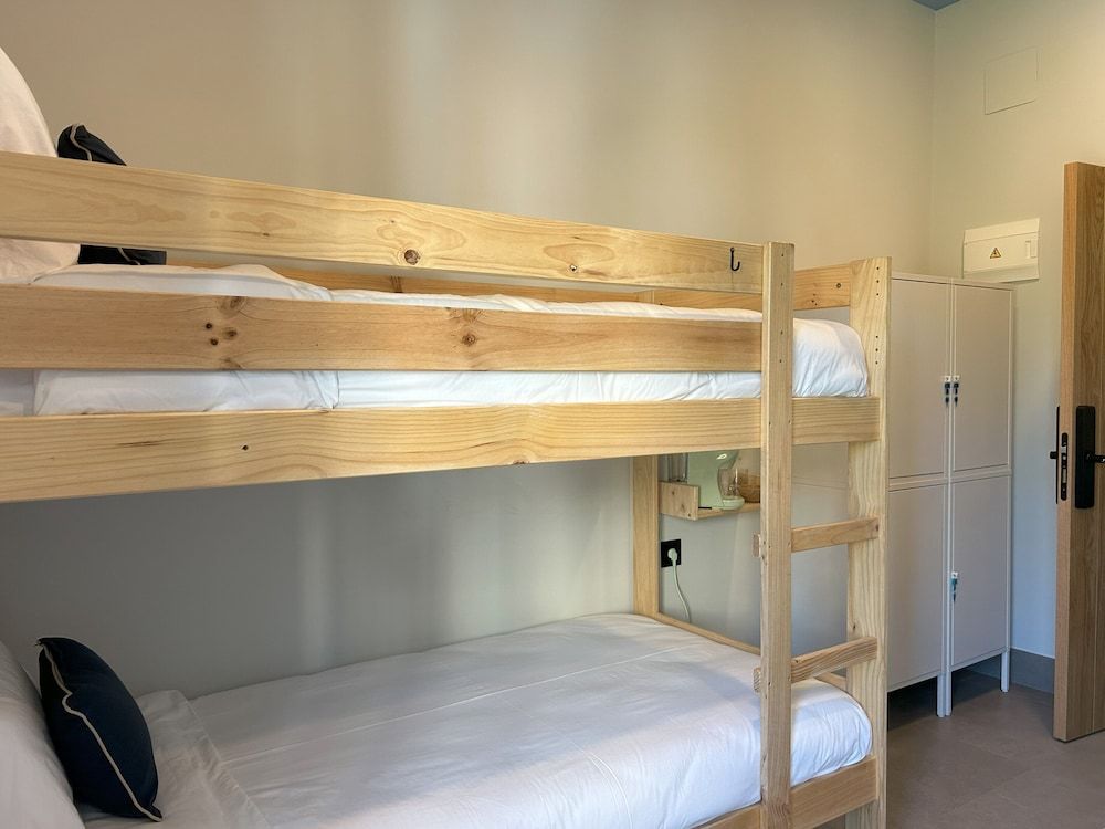 Shared Dormitory (4 Pax)
