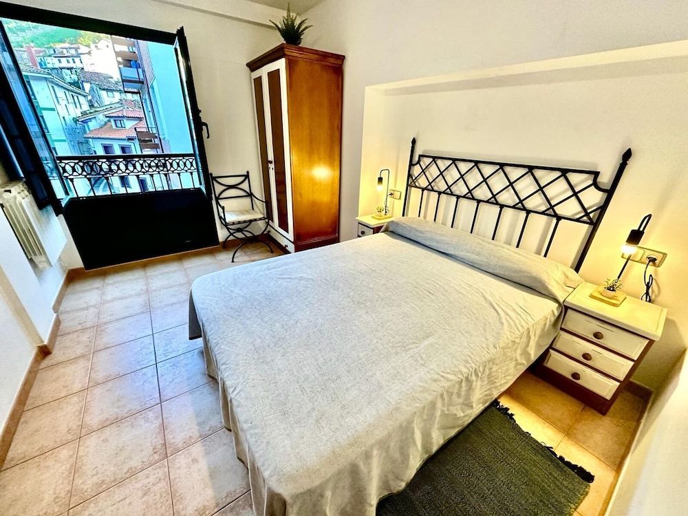 Comfort Apartment, City View