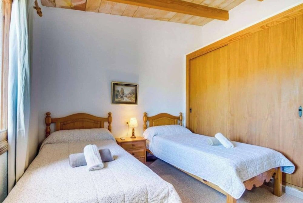 Villa (4 Bedrooms)