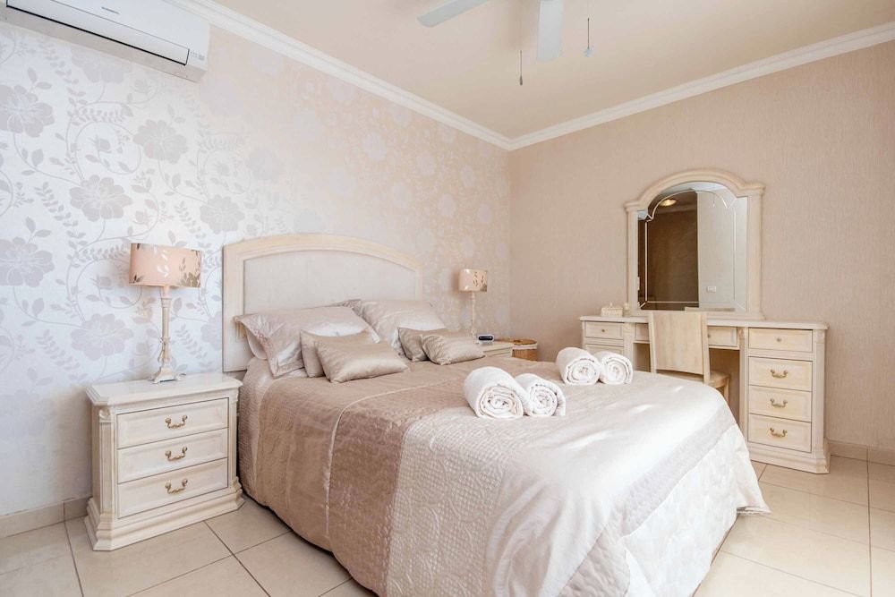 Villa (3 Bedrooms)