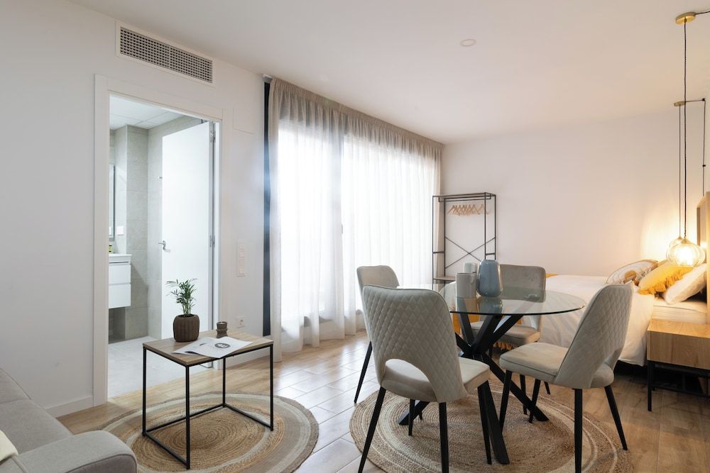 Dorm4You Arena Business Studio 10