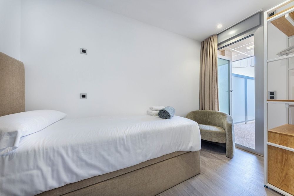 Apartment, 2 Bedrooms, Sea View
